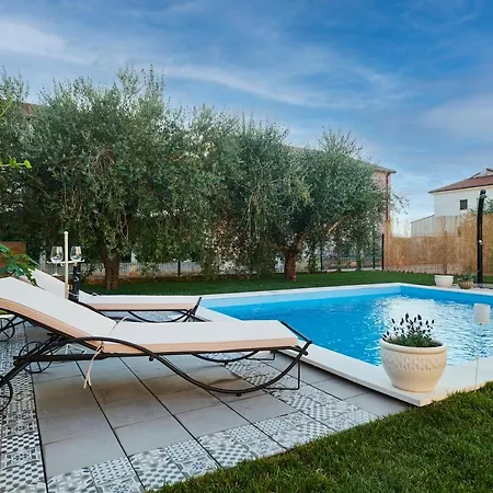Mediterranea Villa *