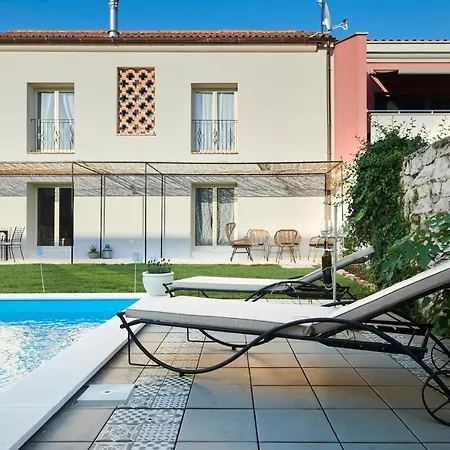Mediterranea Villa *